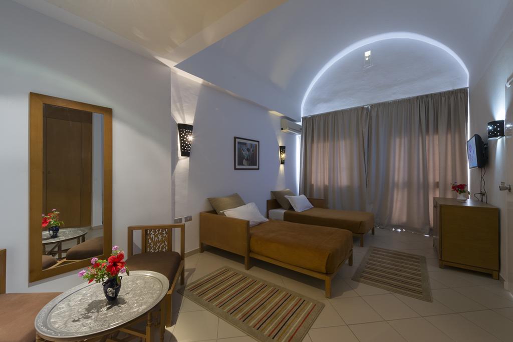 El Fell Hotel 3*